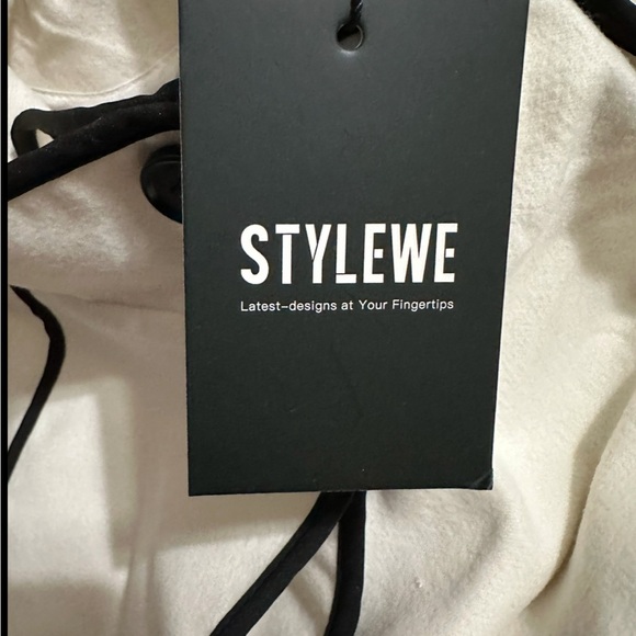 white and black coat new with tags - Picture 9 of 9